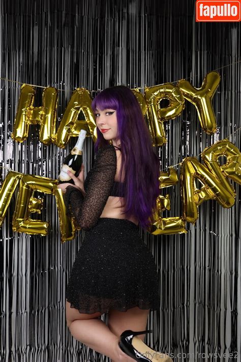 Rowsvee Nude OnlyFans Photo Fapullo