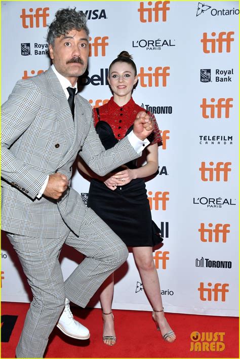 Scarlett Johansson, Sam Rockwell & More Premiere 'Jojo Rabbit' at TIFF ...