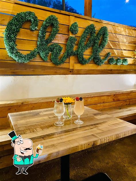 side yard public house
