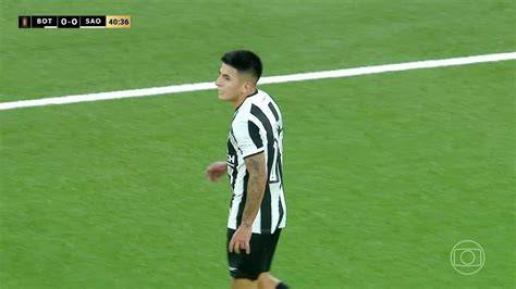 V Deo Veja Os Principais Lances De Thiago Almada Pelo Botafogo Contra