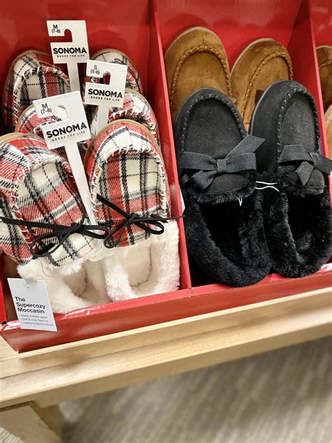 Kohl's Men's and Women's Slippers Sale