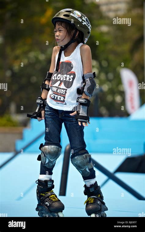 Kids with rollerskates hi-res stock photography and images - Alamy