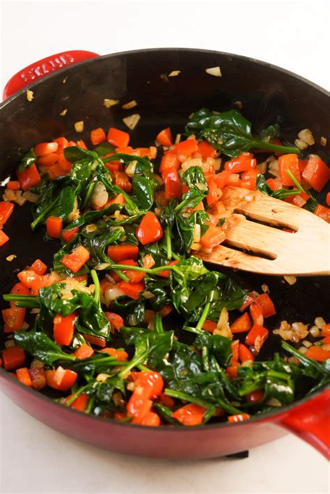 Egg White Frittata with Spinach - Wellness by Kay