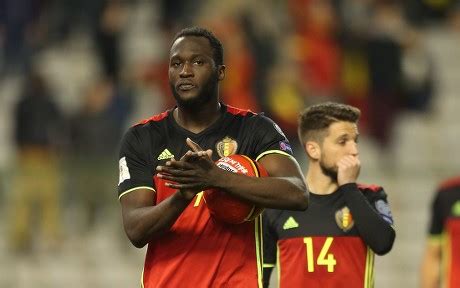 Romelu Lukaku Applauds Crowd Editorial Stock Photo Stock Image