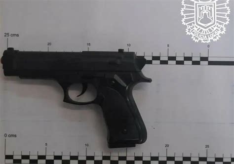 Menor De 14 Años Pillado Por Segunda Vez Con Un Arma Simulada En Las