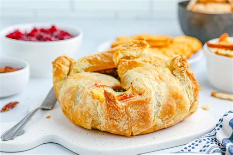 Brie En Croute With Cranberries And Pecans Dish N The Kitchen