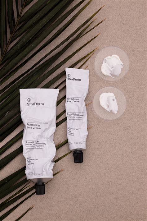 STRADERM - PRODUCT on Behance