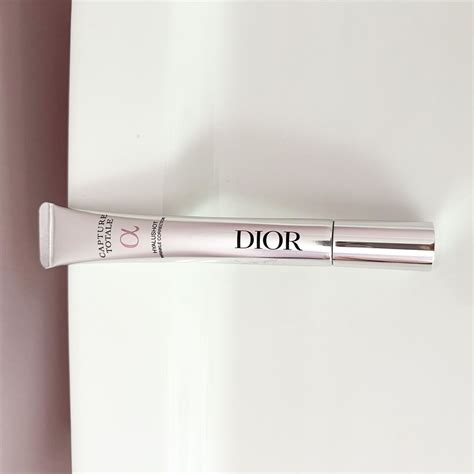 Dior Capture Totale Hyalushot Wrinkle Corrector With Hyaluronic Acid