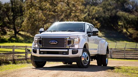 2020 Ford F 250 Super Duty Revealed More Power More Gears More Tech