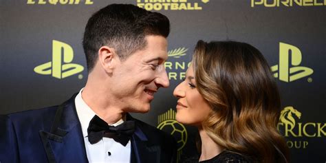 Anna Lewandowska na gali Złotej Piłki zachwyciła wyglądem ale uwagę