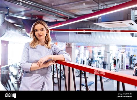 Blonde Female Masseuse With Client Hi Res Stock Photography And Images Alamy