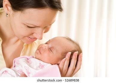 Beautiful Naked Mother Small Daughter Royalty Free Images Stock Photos Pictures