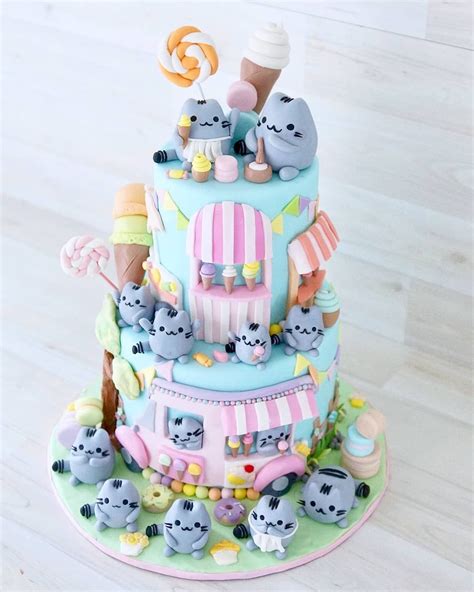 Pusheen Birthday Cake