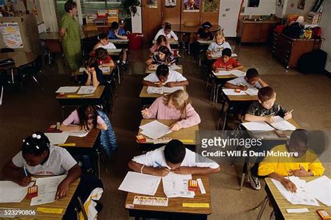 1,479 Classroom 1980s Stock Photos, High-Res Pictures, and Images - Getty Images