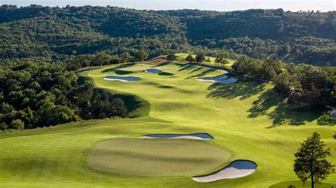 PHOTOS: Tiger Woods' first public design, Payne's Valley, is stunning