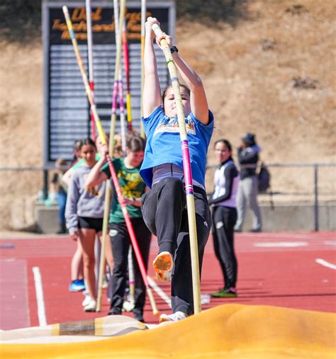 Del Oro Track Meet 2023 (Girls Pole Vault) - Scott Dukes