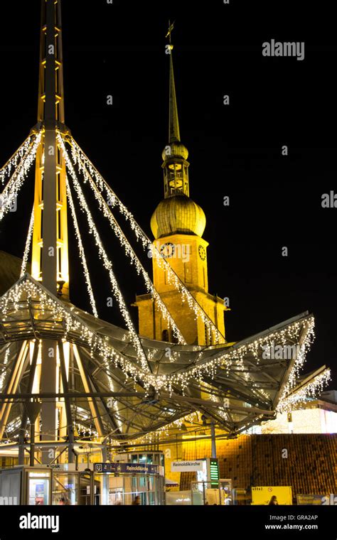 Christmas Market Dortmund Stock Photo - Alamy