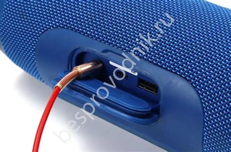 Как подключить микрофон к колонке JBL и так ли это нужно. Как ...