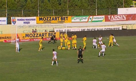 Video FC Argeș CS Mioveni 0 0 Remiză albă în derby ul etapei a