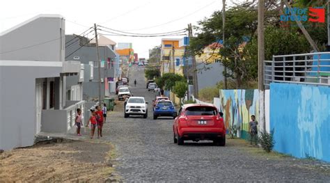 Fogo Quatro escolas básicas do município de Santa Catarina