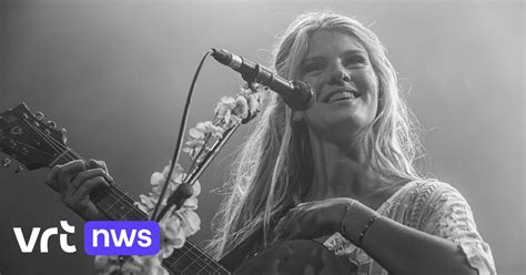 Emma Bale Wint Mtv Prijs Voor Beste Belgische Act Vrt Nws Nieuws