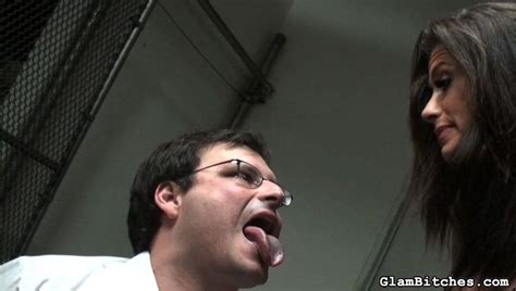 Horny Men Enjoys Face Sitting By Their Snaz XXX Dessert Picture