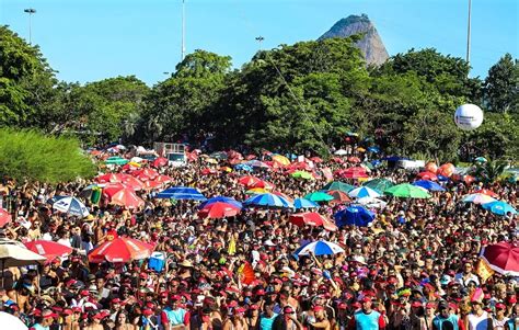 Carnaval no Rio de Janeiro terá distribuição de água e 453 desfiles