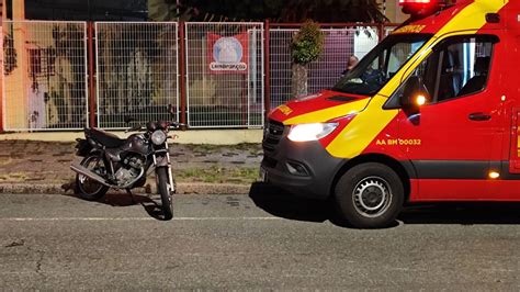 Pedestre Atropelado Por Motociclista E Desaparece Antes De Ser