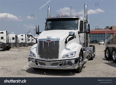 Semis Truck For Sales Peterbilt