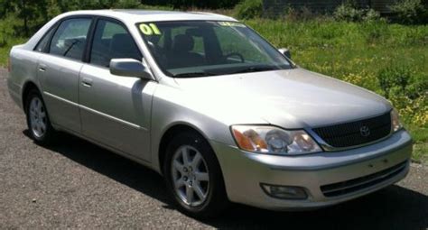 Sell Used 2001 Toyota Avalon Xls Sedan 4 Door 30l In Washington New