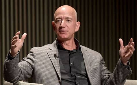 Las Claves De Jeff Bezos Para Dirigir Un Negocio Pensar En Los Próximos 3 Años Y Diferenciar