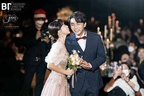 Hot nhất showbiz hôm nay sao nữ đình đám kết hôn với doanh nhân hơn tuổi đám cưới tráng lệ