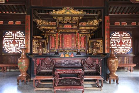 Zhu Family Garden, Old Traditional Chinese House in Jianshui China ...