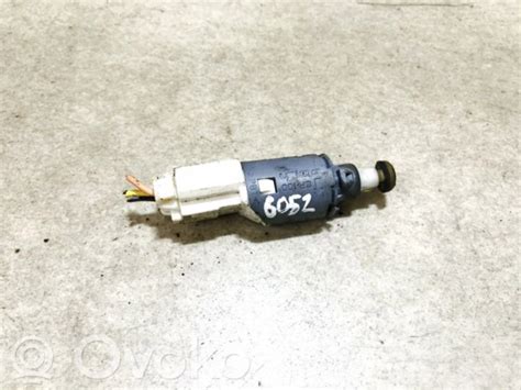 8200168238 Renault Clio III Brake pedal sensor switch, 6.50 € | RRR