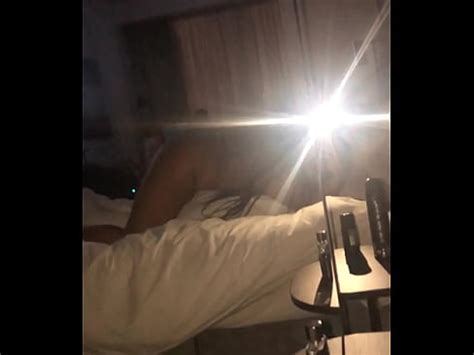 Una noche haciendo twerking y riéndose de mí porque ella me hizo engañar XVIDEOS