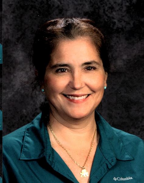 Larrea, Maria / About Me