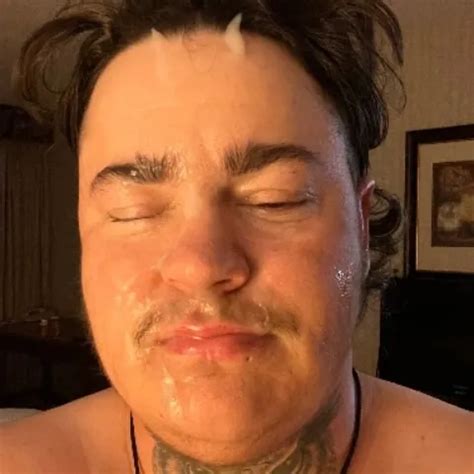 Cucumbers Make Great Toys Gay Deep Throat Anal Porn Feat That Trans Guy Dyl XHamster