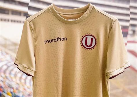 Camiseta Del Hincha Marathon De Universitario 2023