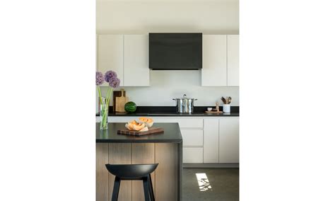 JoanHeatonArchitects Lakeside Pavilion Kitchen Cabinetry Joan Heaton