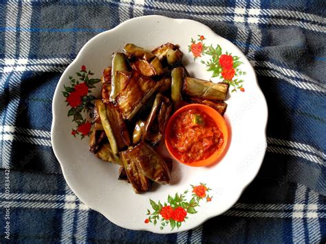 Fotka Traditional Indonesian Culinary Food Sambal And Terong Goreng