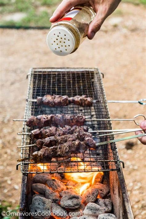 Xinjiang Lamb Skewers 新疆烤串 Chuar Omnivores Cookbook