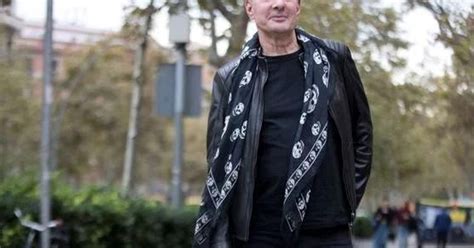 Medalla De Oro Al M Rito En Las Bellas Artes Del Promotor Musical Gay Mercader