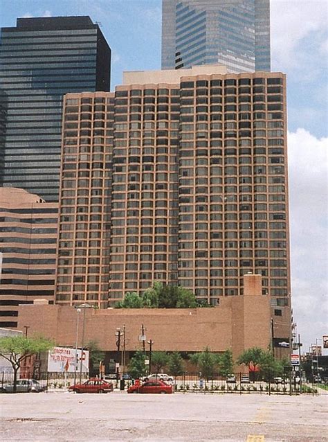 Four Seasons Hotel Houston Photo 901-144-202 - Stock Image - SKYDB