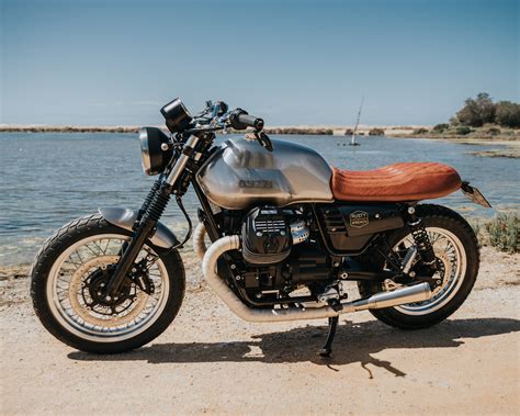 Custom Moto Guzzi V Classic