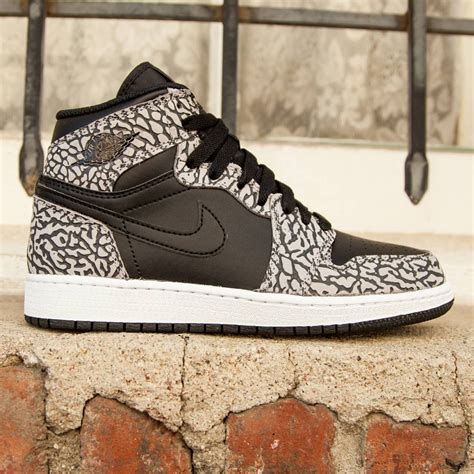 Jordan Toddlers Jordan 1 Retro High BF (black / elephant)