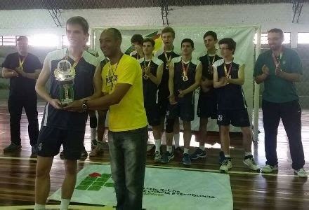 Vôlei masculino vence os Jergs 2016 e conquista título inédito