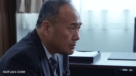 Married Secretary Sweat And Kissing Filled With Creampie Sex In The President S Office A