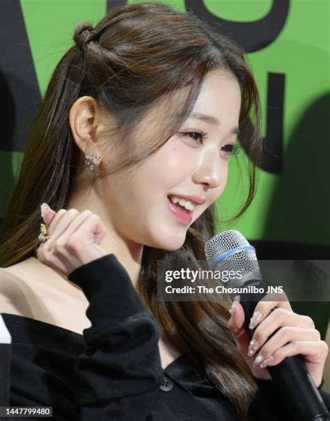 Jang Wonyoung Photos And Premium High Res Pictures Getty Images