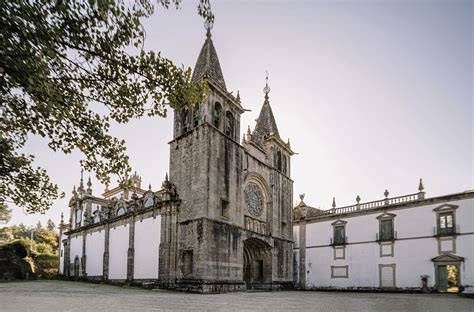 Felgueiras passear entre 900 séculos de história campos e arvoredo