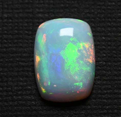 No Reserve Vivid Play Of Colors Opal Ct Catawiki